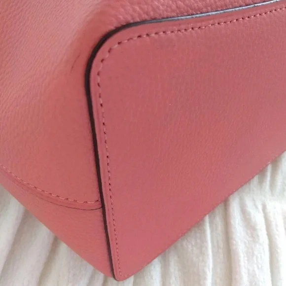 Coach Pink Town Bucket Bag ! - Picture 7 of 8